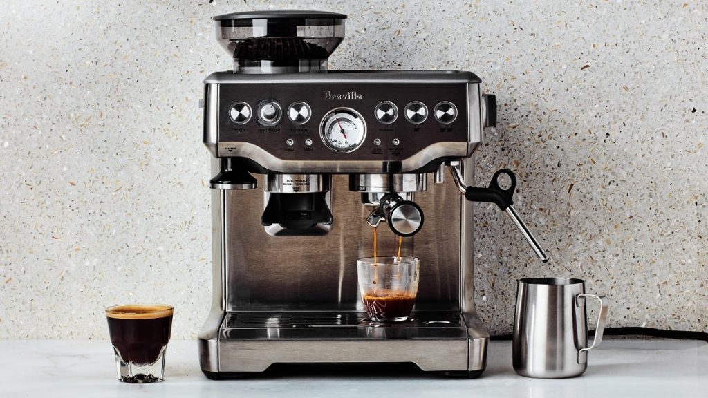 Machine à café à grains Une machine écologique et simple à manipuler