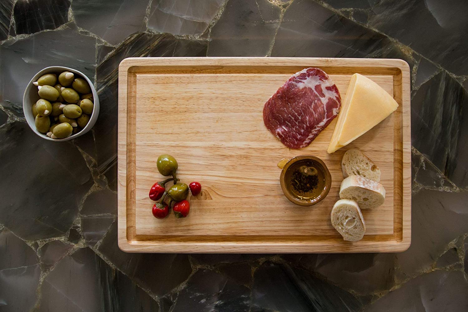 planche à découper surdimensionnée cuisine couteau viande fromage charcuterie