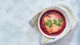 Découvrez la soupe d'hiver saine de Cyril Lignac !
