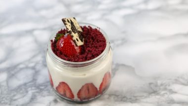 Découvrez le secret du tiramisu fraise de Julie Andrieu !